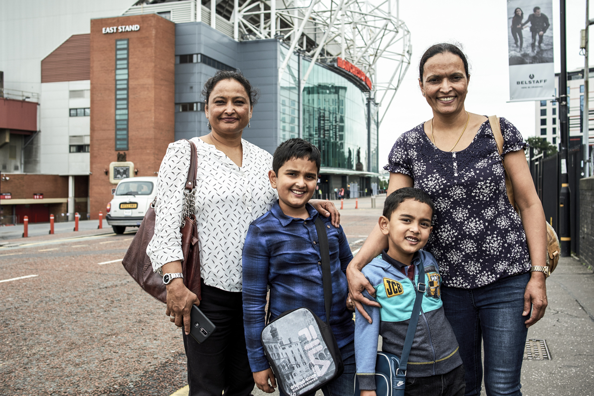 Intergenerational family, Old Trafford - Manchester