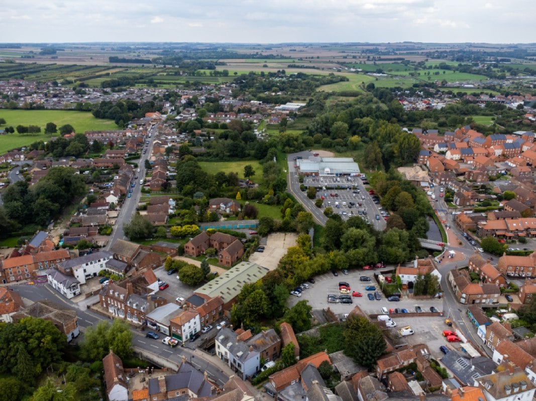 drone shot of lincolnshire