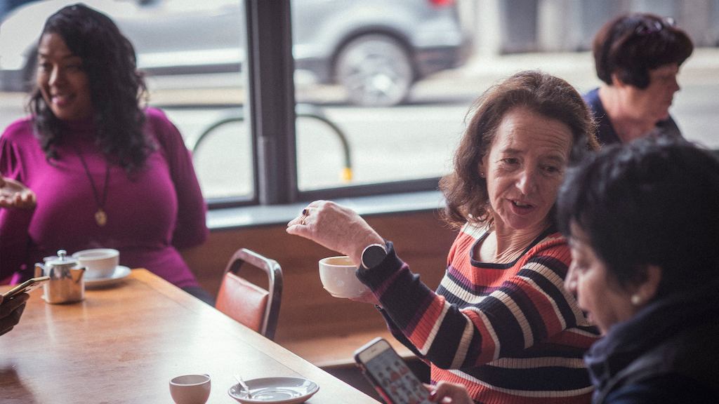Women in cafe