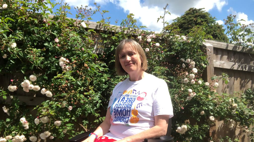 Alice-Kemp-smiling-outside