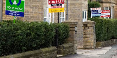 Houses and 'To Let' signs