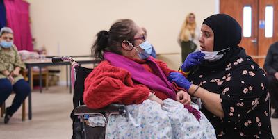 Older-woman-with-carer