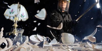 Diane-Carson-at-the-rage-room