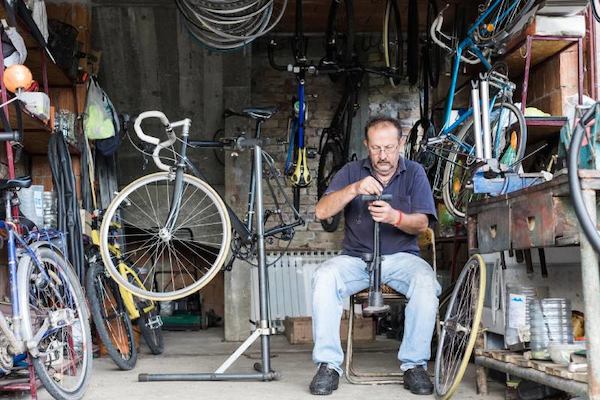 Man using a bike pump